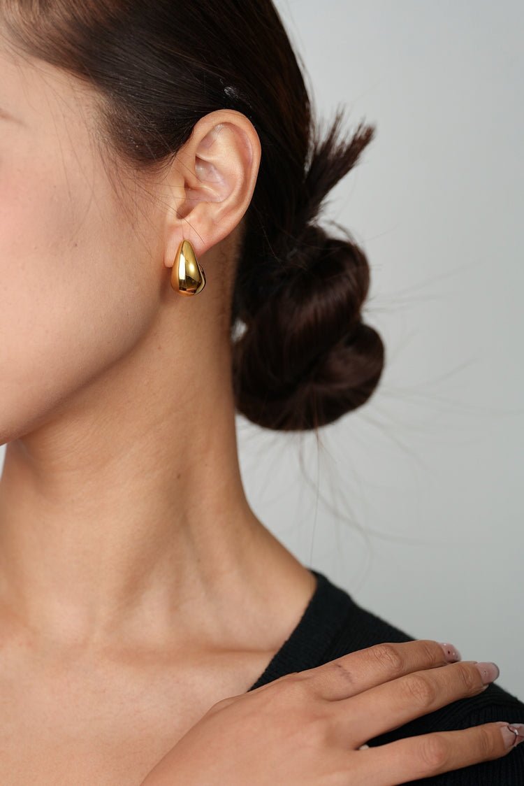 Dome medium hoop Earrings