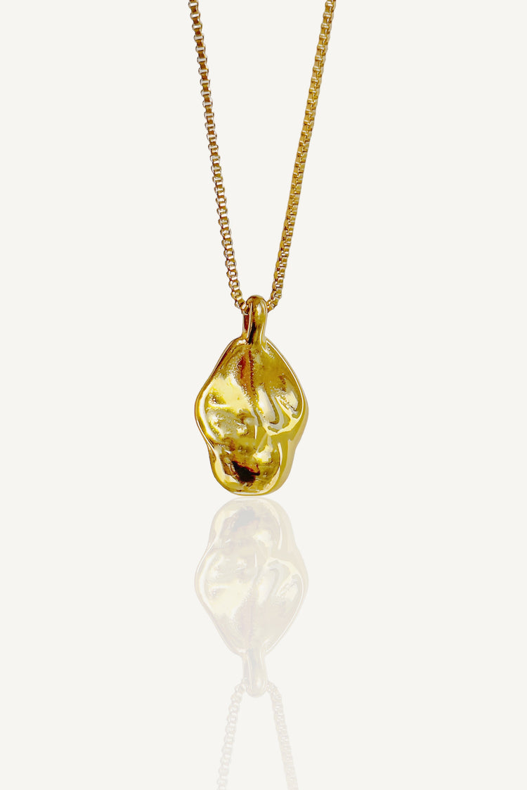 Elias necklace