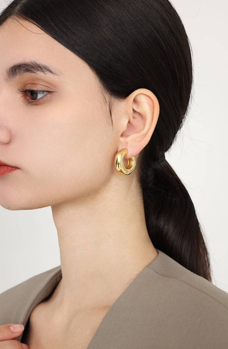 Rhea Hoop earrings / Gold