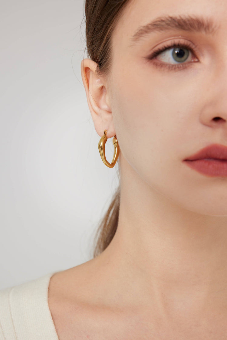 Irregular hoop earrings