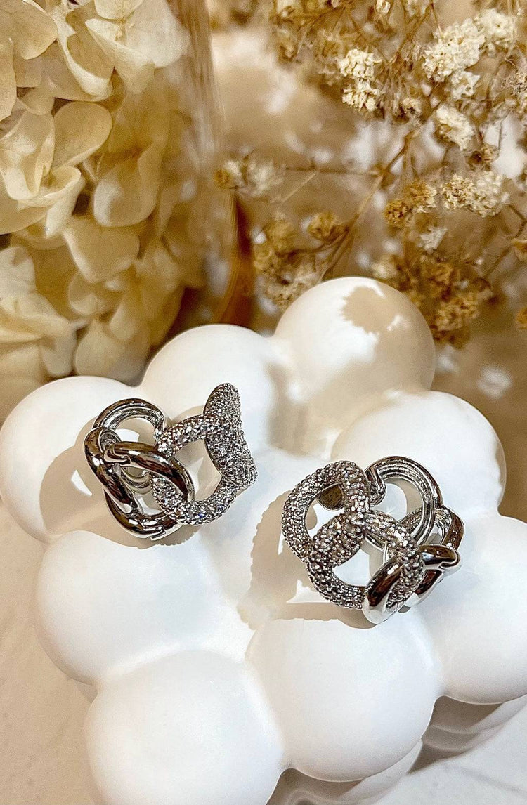Verlina Hoop Earrings / Silver