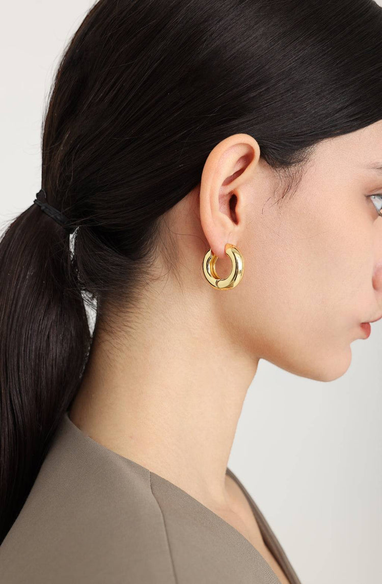 Rhea Hoop earrings / Gold