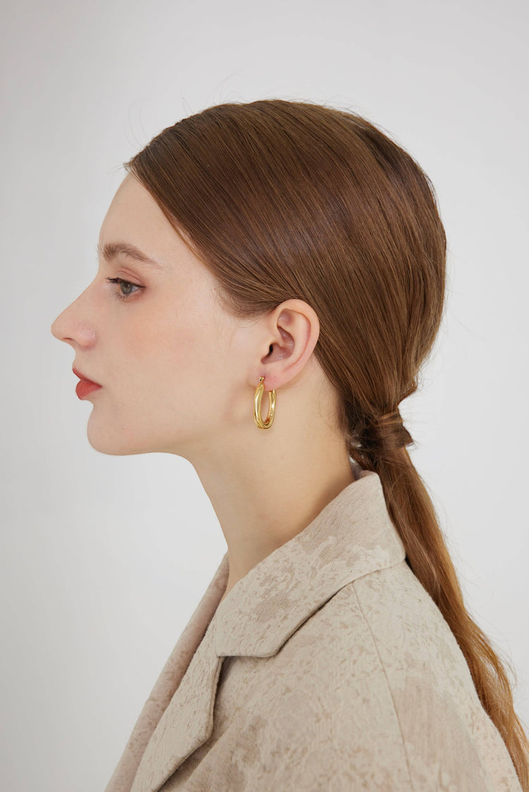 Maya Hoop earrings
