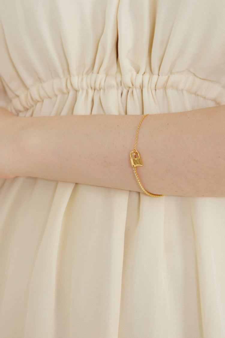Hera Bracelet