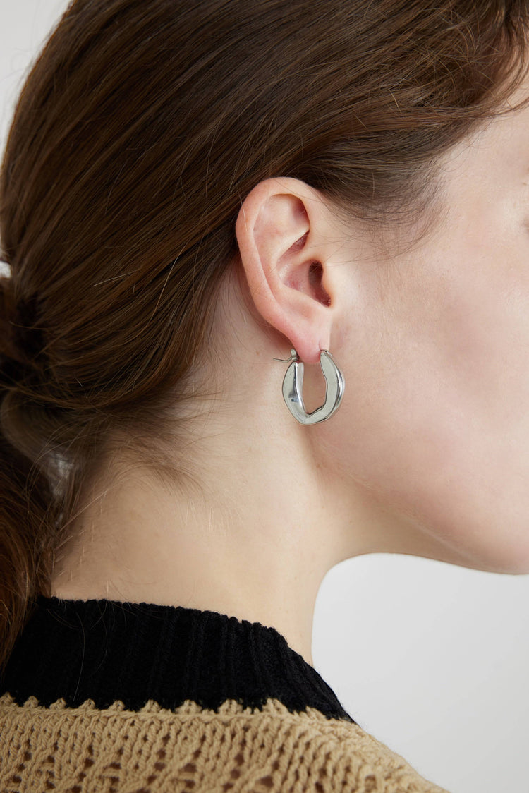 Caelia Medium Hoops / Silver