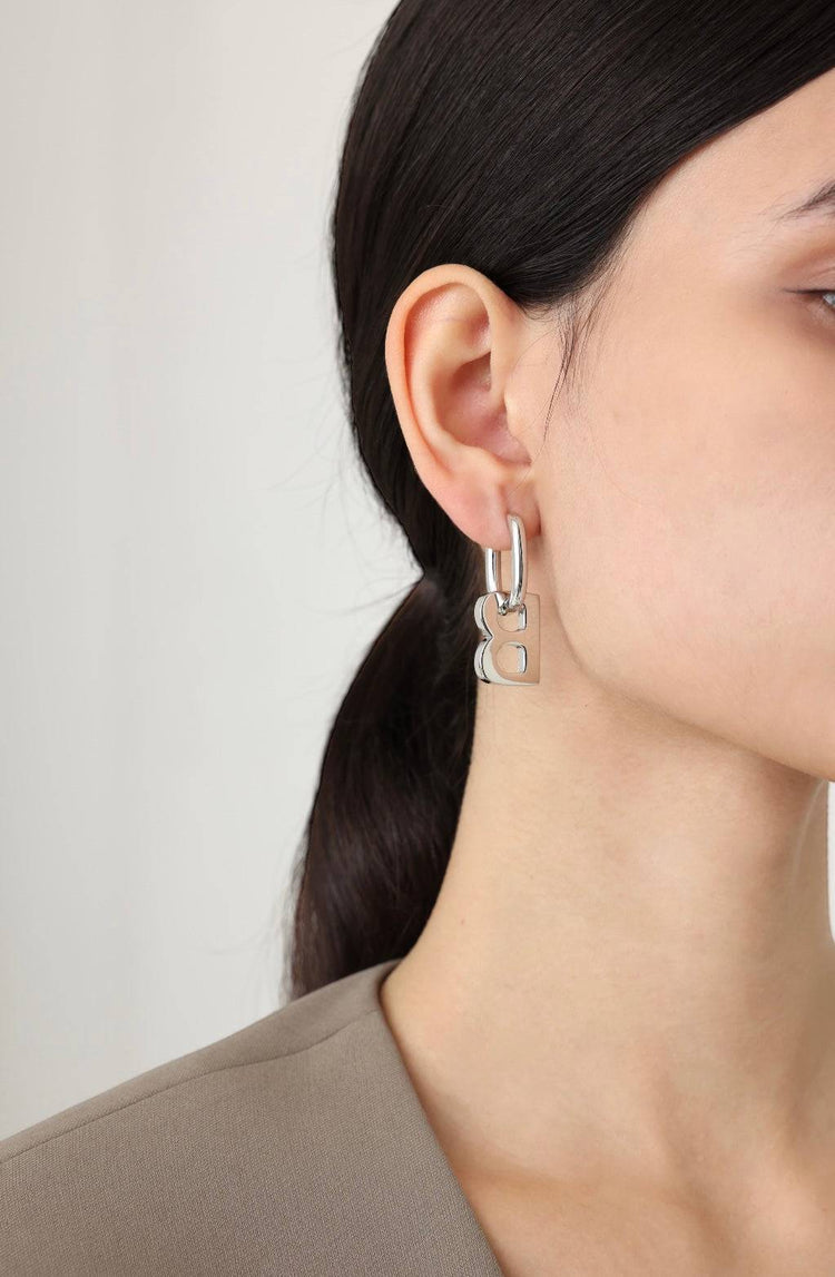 Briella Hoops / Gold