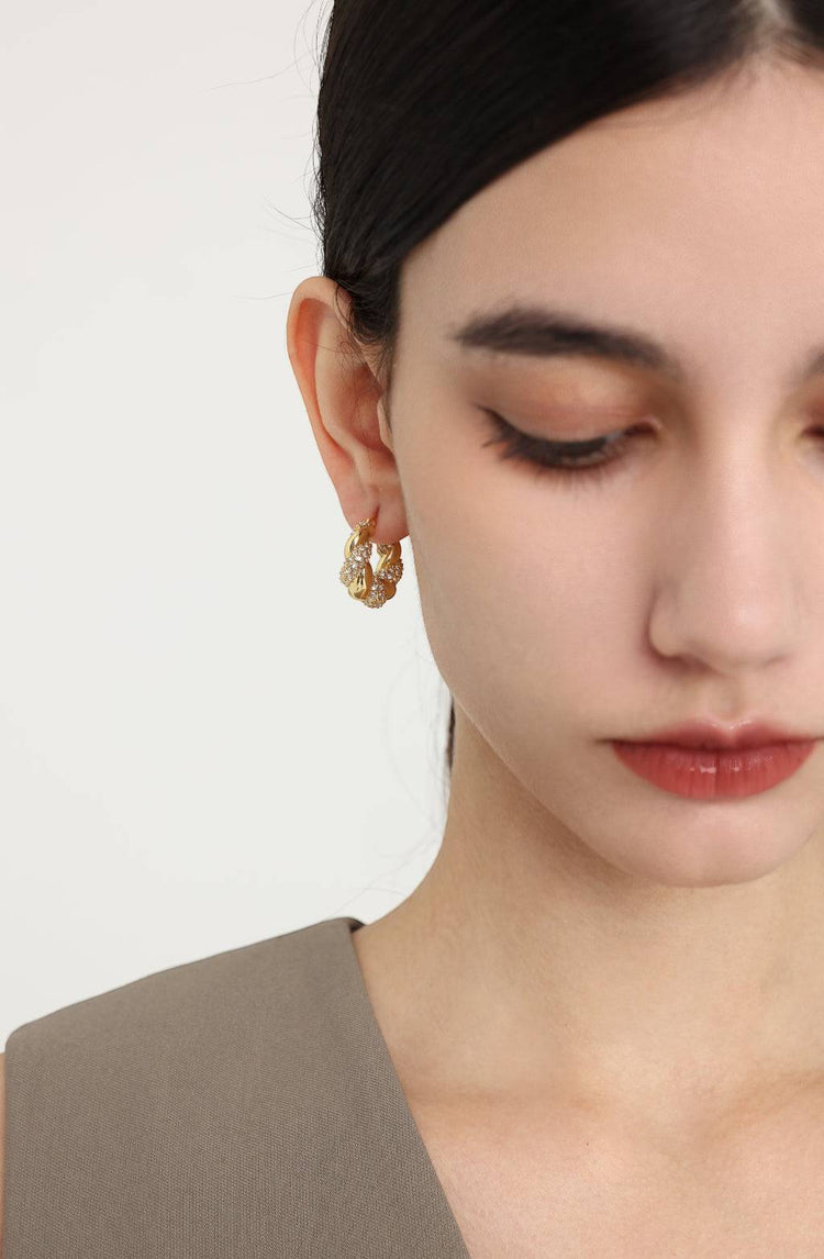 Lucia Twisted Earrings / Gold