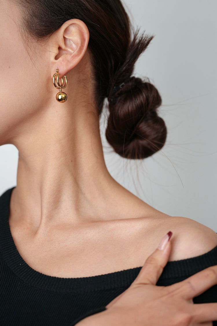 Dangling hoop earrings