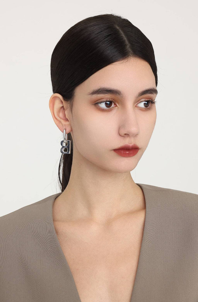 Briella Hoops / Gold