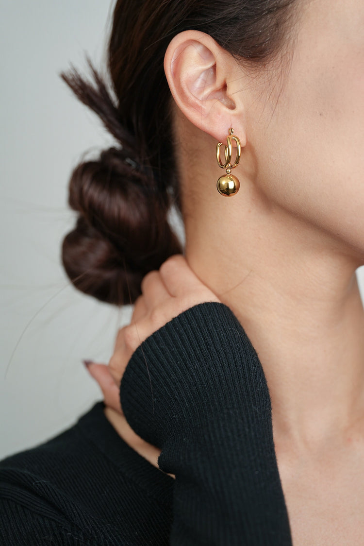 Dangling hoop earrings