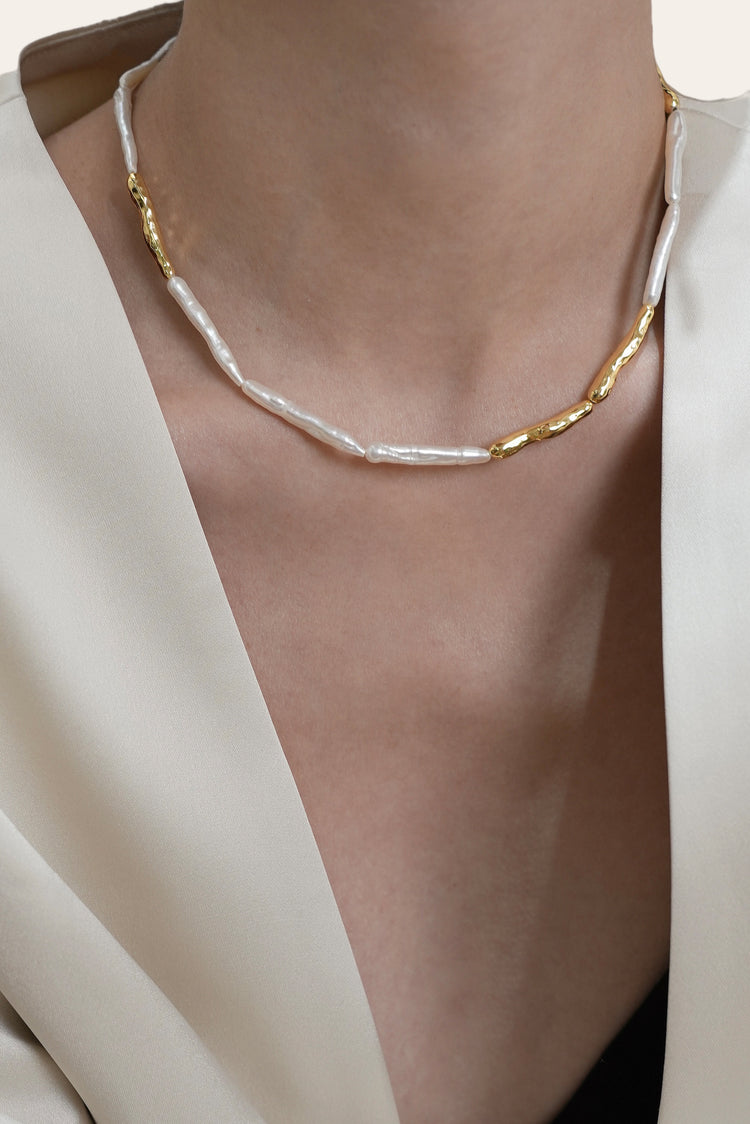Skinny Biwa Baroque Pearl Necklace