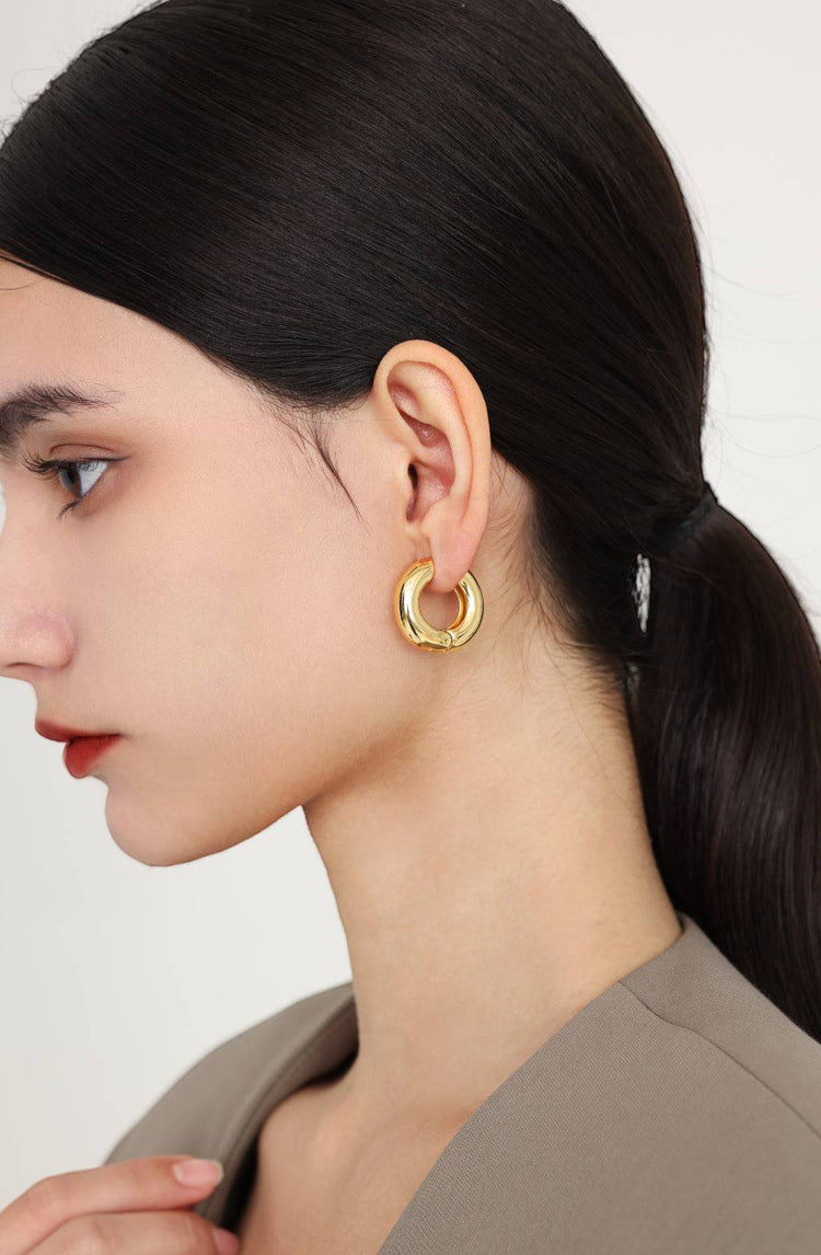 Rhea Hoop earrings / Gold