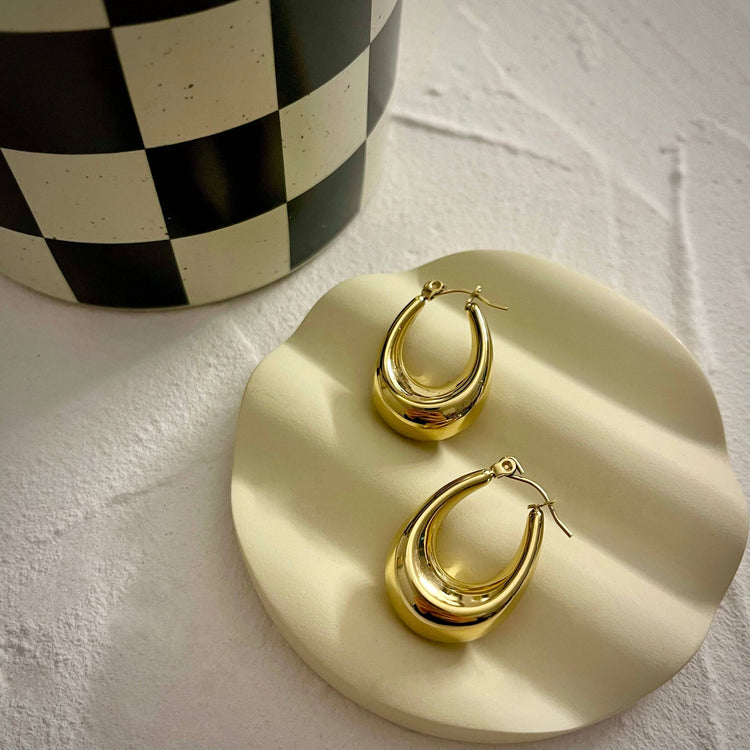 Viola hoop earrings / silver